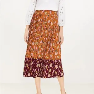 Pleated Midi Skirt