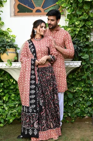 Red & Black Color Twinning Couple Set In Flora