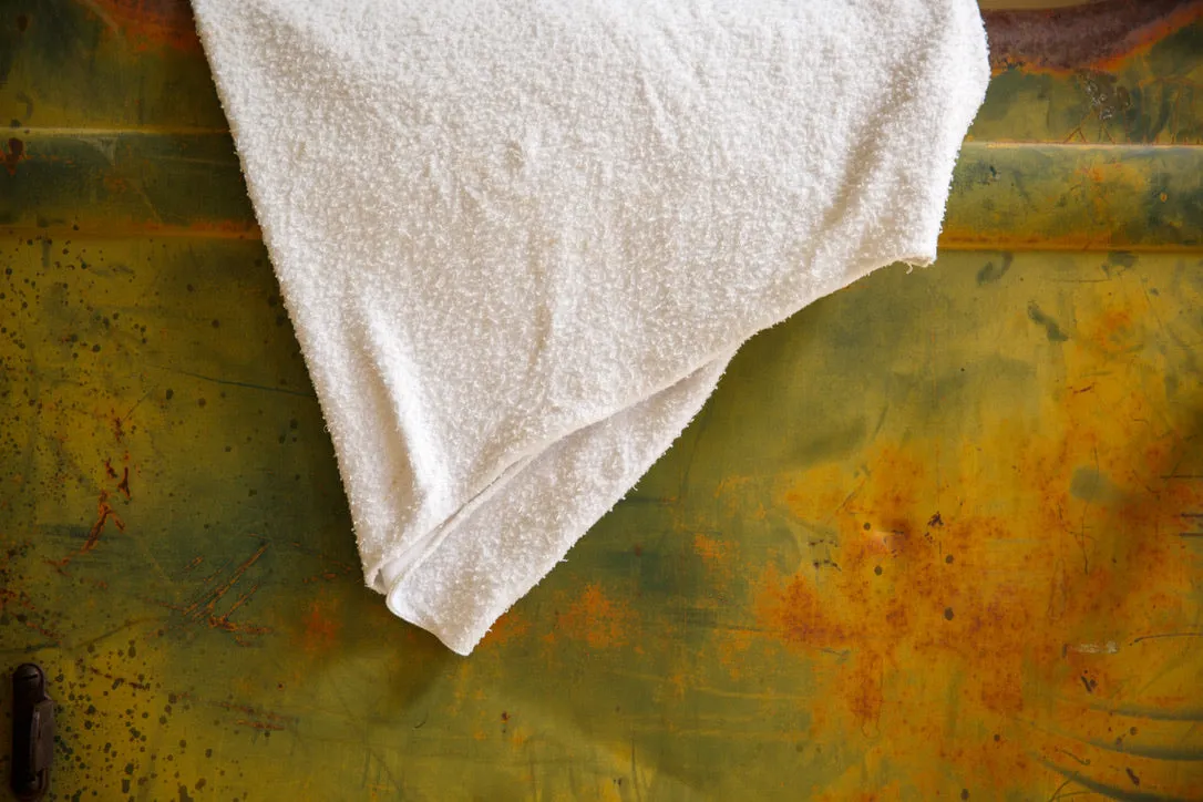 REVERSE FLEECE SWEATSHIRT - WHITE