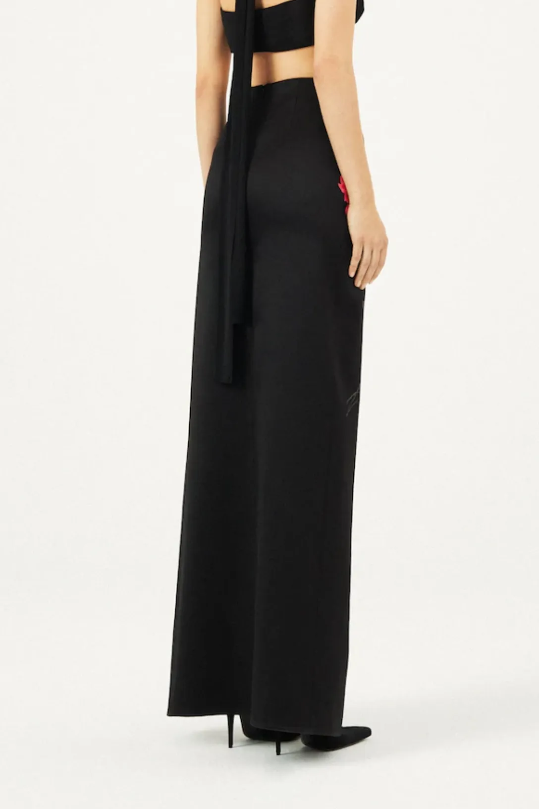 Rosette Cutout Skirt | Black Rapport