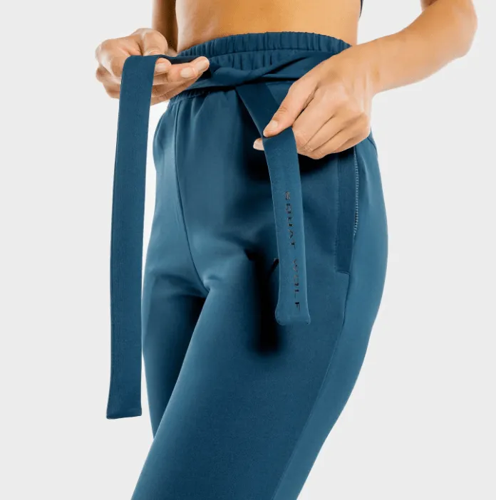 SHE-WOLF DO-KNOT-JOGGERS – TEAL