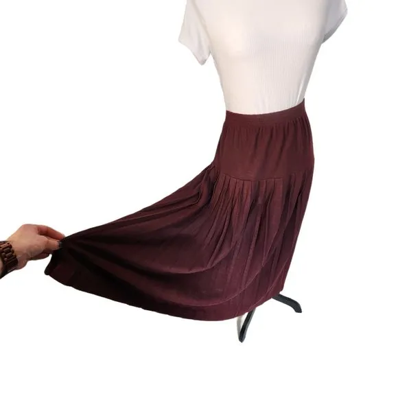 Significance, Vintage, 100% Wool Pleated A-Line Midi Skirt. Size Small