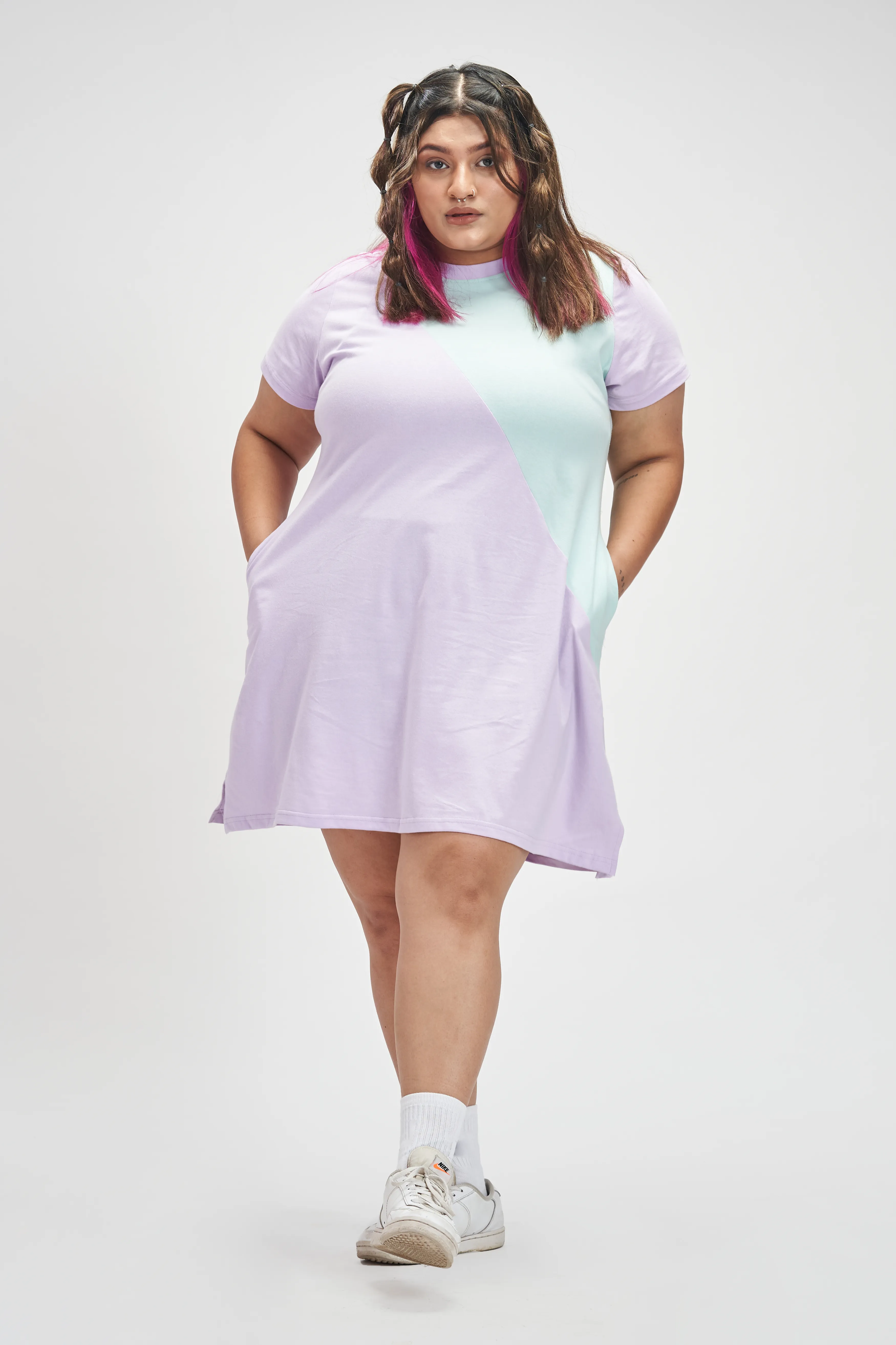 Sliced Pockety Dress: Lavender