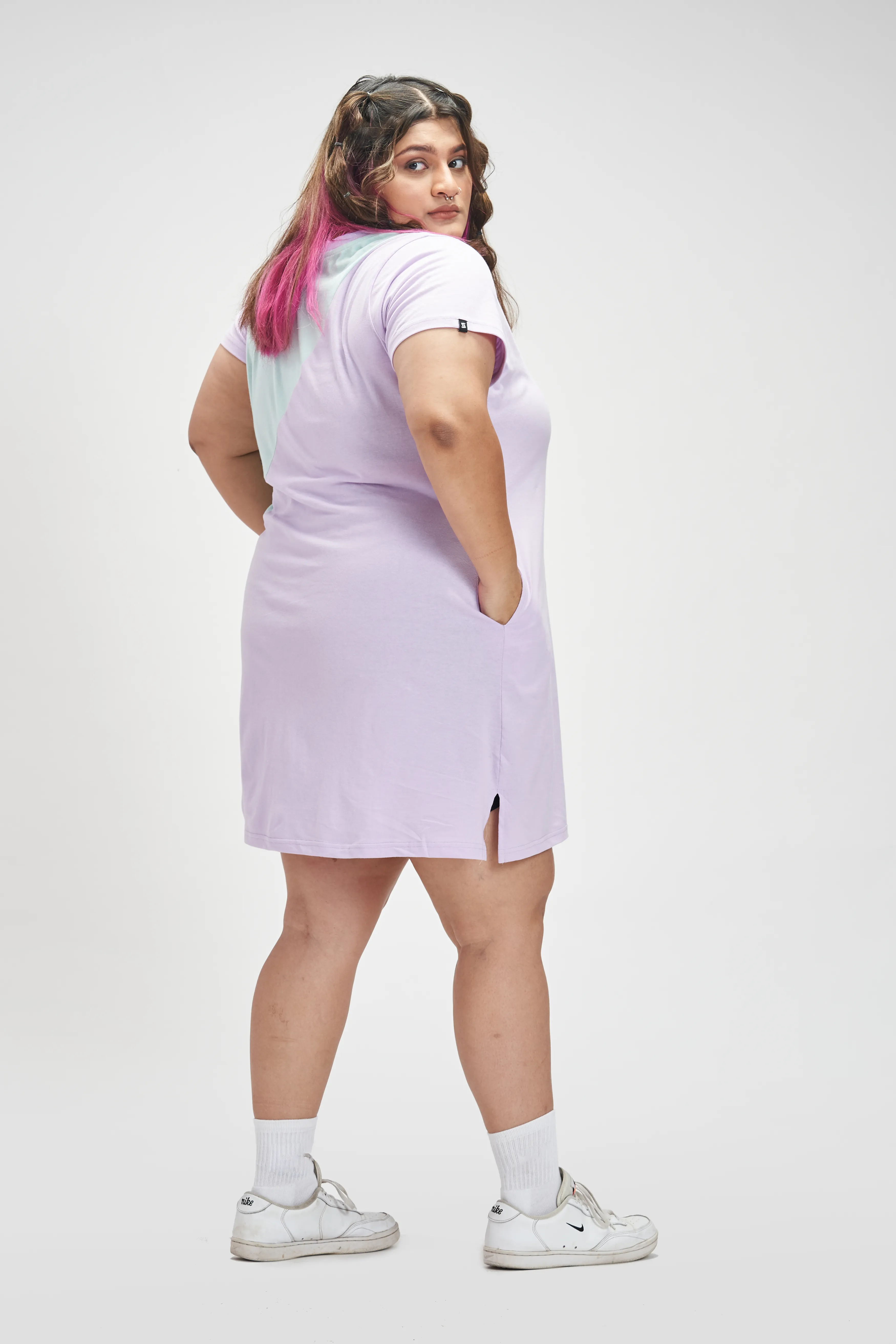 Sliced Pockety Dress: Lavender