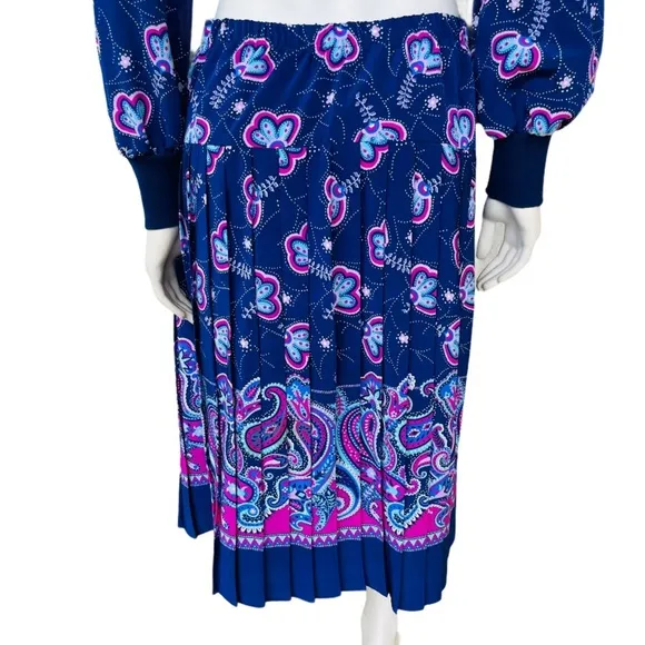Stuart Allen Vintage 2 Piece Pleated Skirt Set