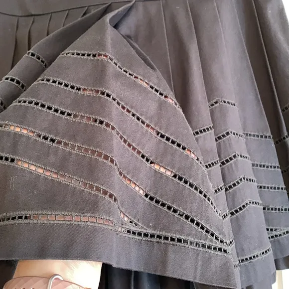Ted Baker, Pleated Skirt, size 2, EUC