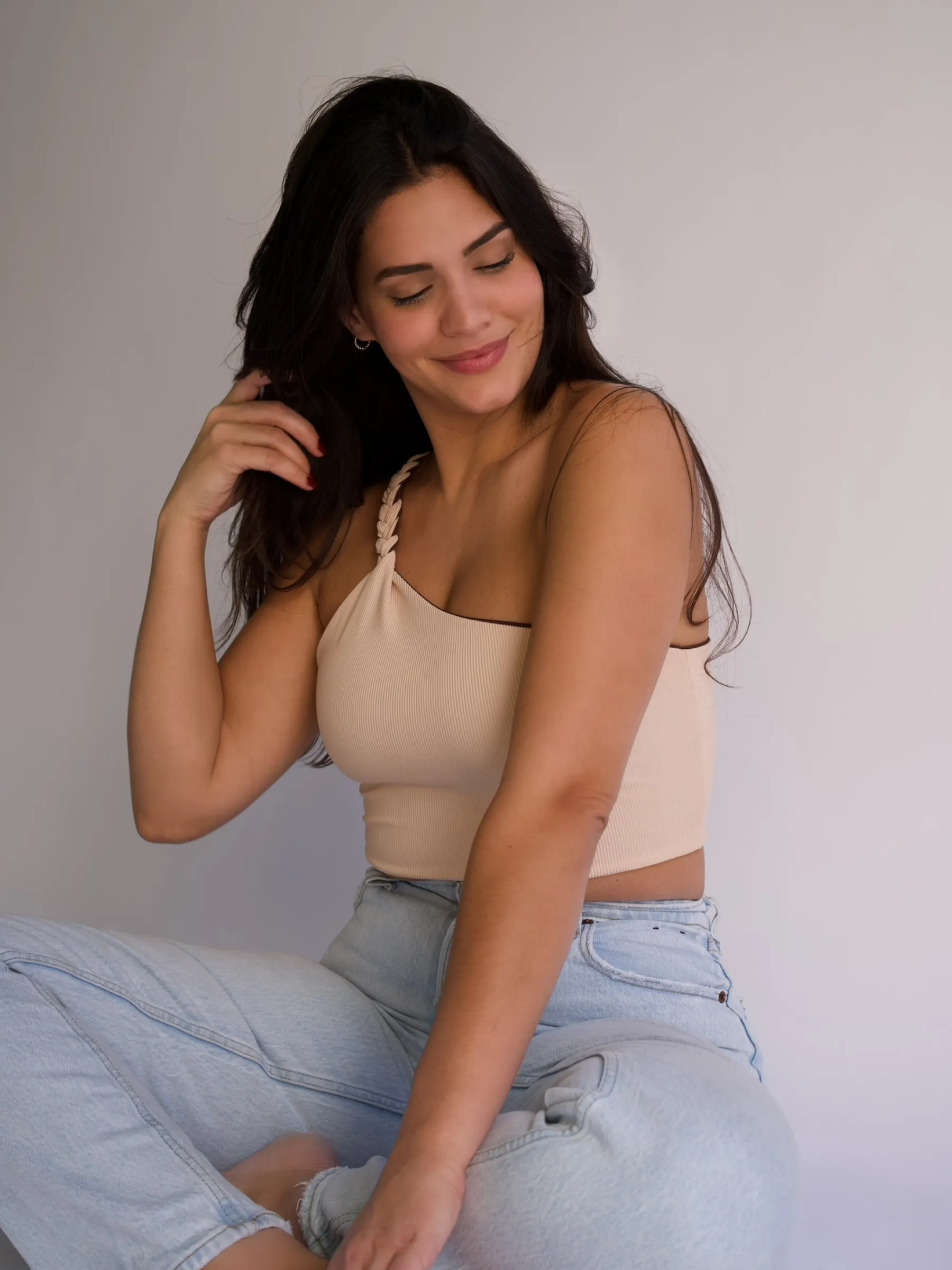 The Elle Crop