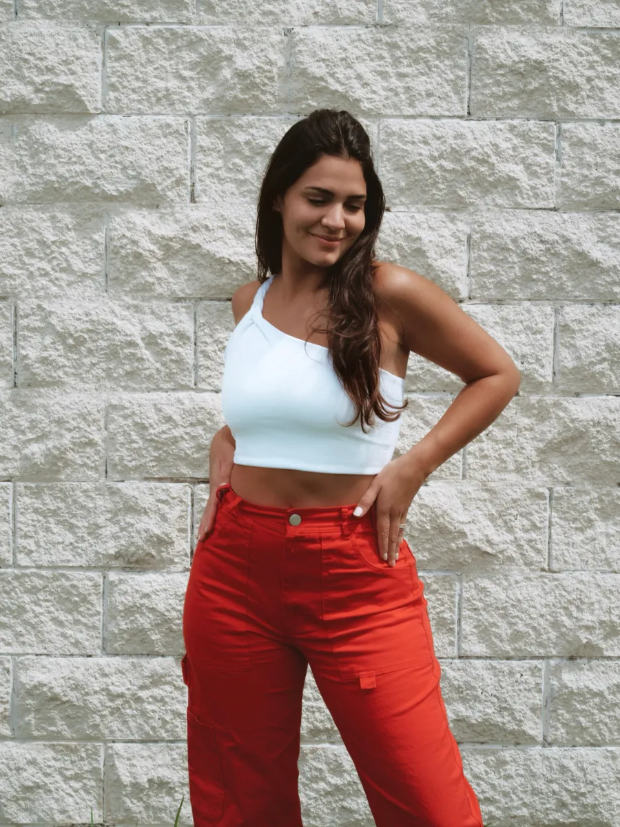 The Elle Crop