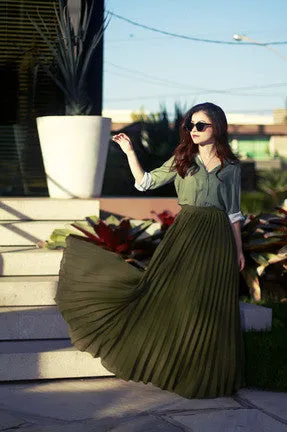 The Infinity Pleated Skirt