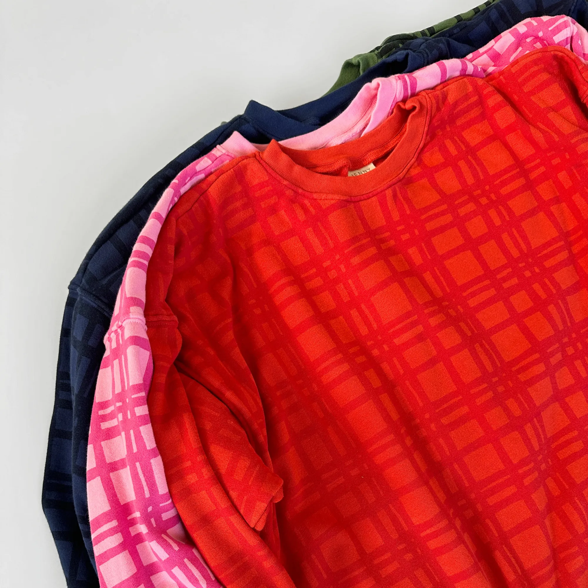 The Stevie Sweatshirt - Ziggy in Tomato