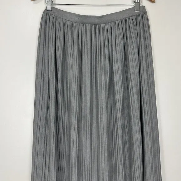 THEORY Osnyo Drapey Tee Pleated Maxi Skirt