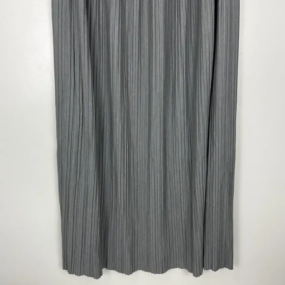THEORY Osnyo Drapey Tee Pleated Maxi Skirt