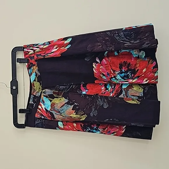 Trina Turk Julienne Trousdale Floral Faille Skirt Size 6