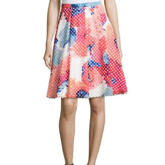 Trina Turk Millan Poppy Print Floral Perforated Scuba Skirt Size 2