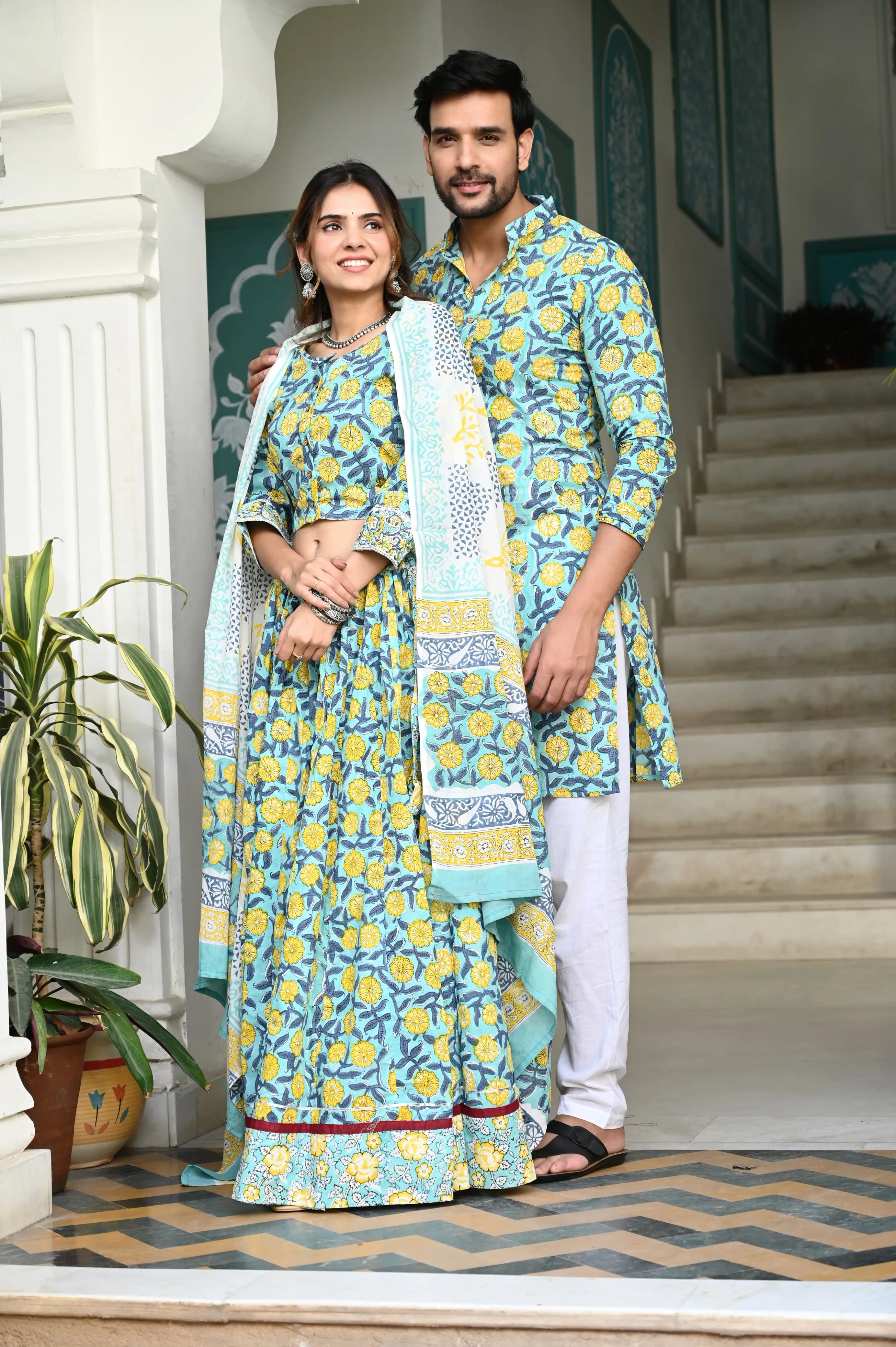Twinning Couple Set In Flora Green