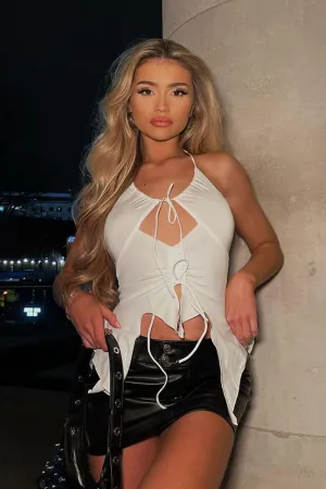 White Halter Neck Cut Out Hem Crop Top - Alessa