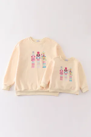 Yellow Nutcracker Embroidery Mom&me Fleece Sweatshirt