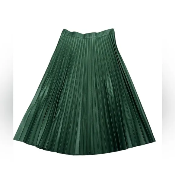 Zara emerald green pleated midi skirt size large