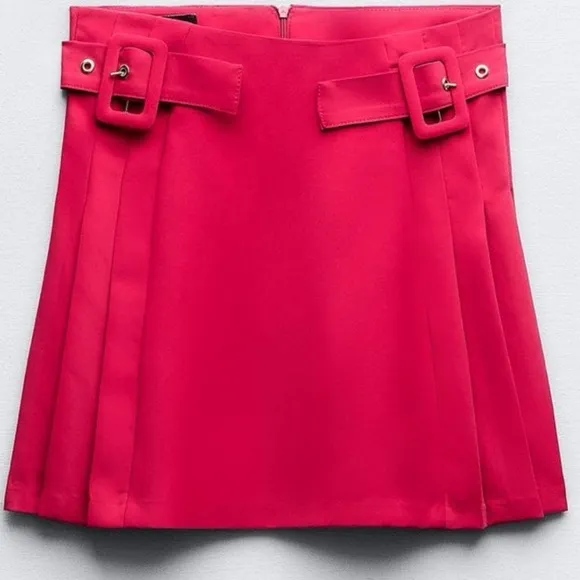 ZARA PLEATED BUCKLED MINI SKIRT SIZE S &amp; M